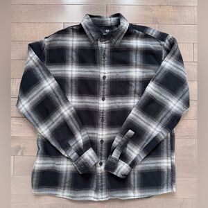 Uniqlo Charcoal and Light Gray Plaid Flannel Shirt - Medium